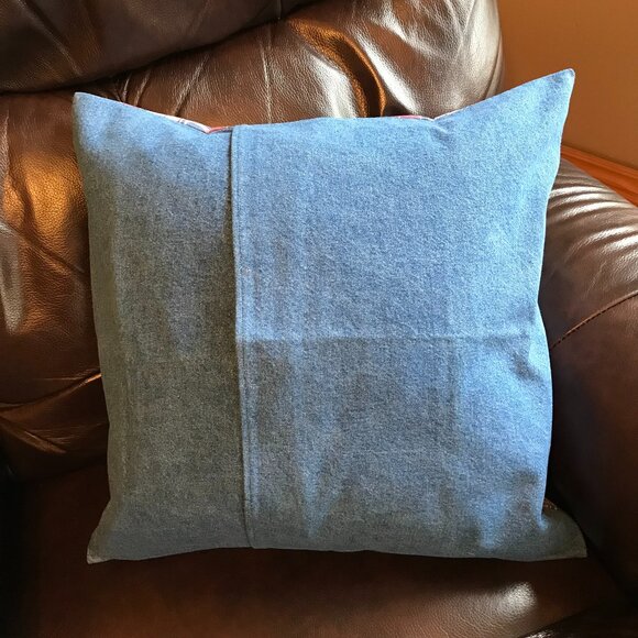 Holiday Lake Scene Pillow Cover: Appliqued Christmas on the Lake w/Pontoon 18x18 - Picture 2 of 10